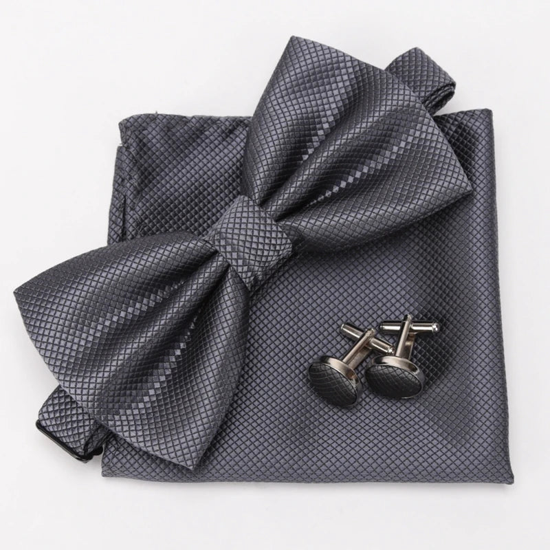 Men Bowtie Set 3pcs Plaids Classic Fashion Wedding Party Formal Cufflinks Bow Tie Handkerchief Cuff Links Lots Three Piece Set Good Vibrations