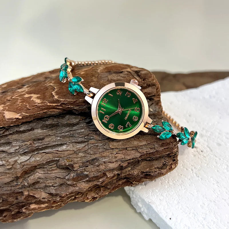 Round alloy case Arabic numeral classic dial leaf-shaped diamond-encrusted fashionable bracelet elegant ladies quartz watch Good Vibrations Adult Super Store