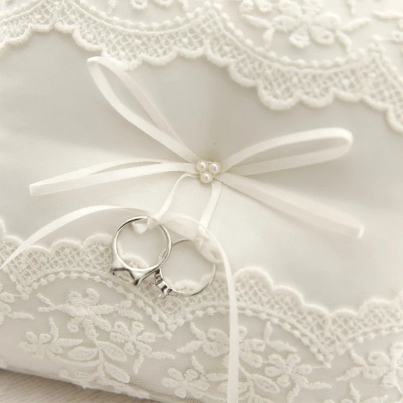 20x20cm White Lace Wedding Ring Pillow Bridal Bearer Pillow Cushions Wedding Marriage Ceremony Decoration Supplies Good Vibrations