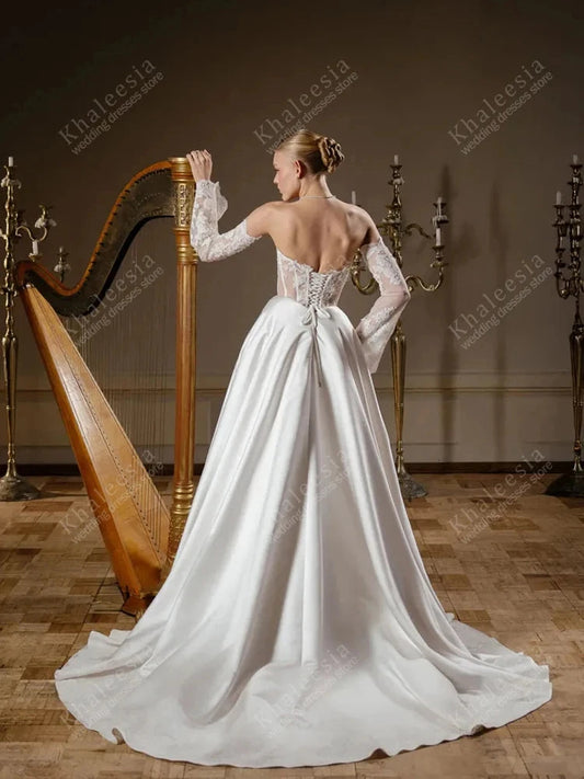 Glamorous Wedding Dresses A Line Satin Bridal Gowns Lace Appliques Strapless Backless Robes Vestidos De Novia Customized 2025 Good Vibrations