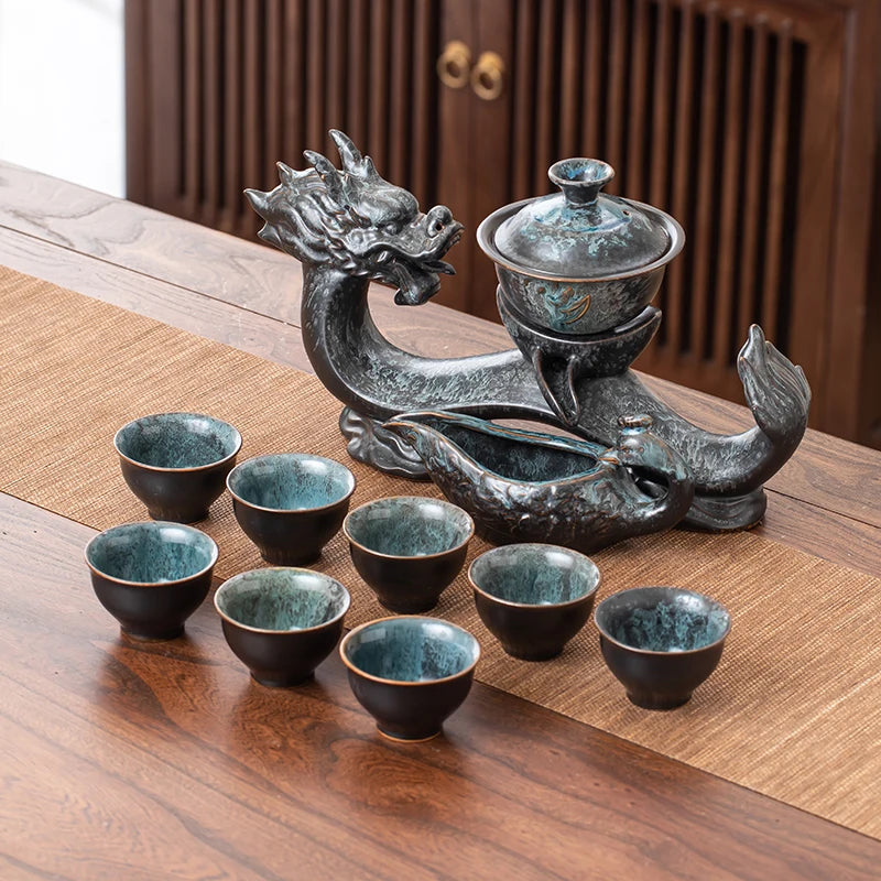 1 Set of Rotating Teapot, Ceramic Kiln Turned Ruyi Dragon-Shaped Teapot Set, Teapot with 8 Teacups, Without Tea Tray, Semi-Automatic Tea Set, Lazy Kung Fu Tea Set, All in One Coffee Drink Set, Novelty Tea Gift Good Vibrations