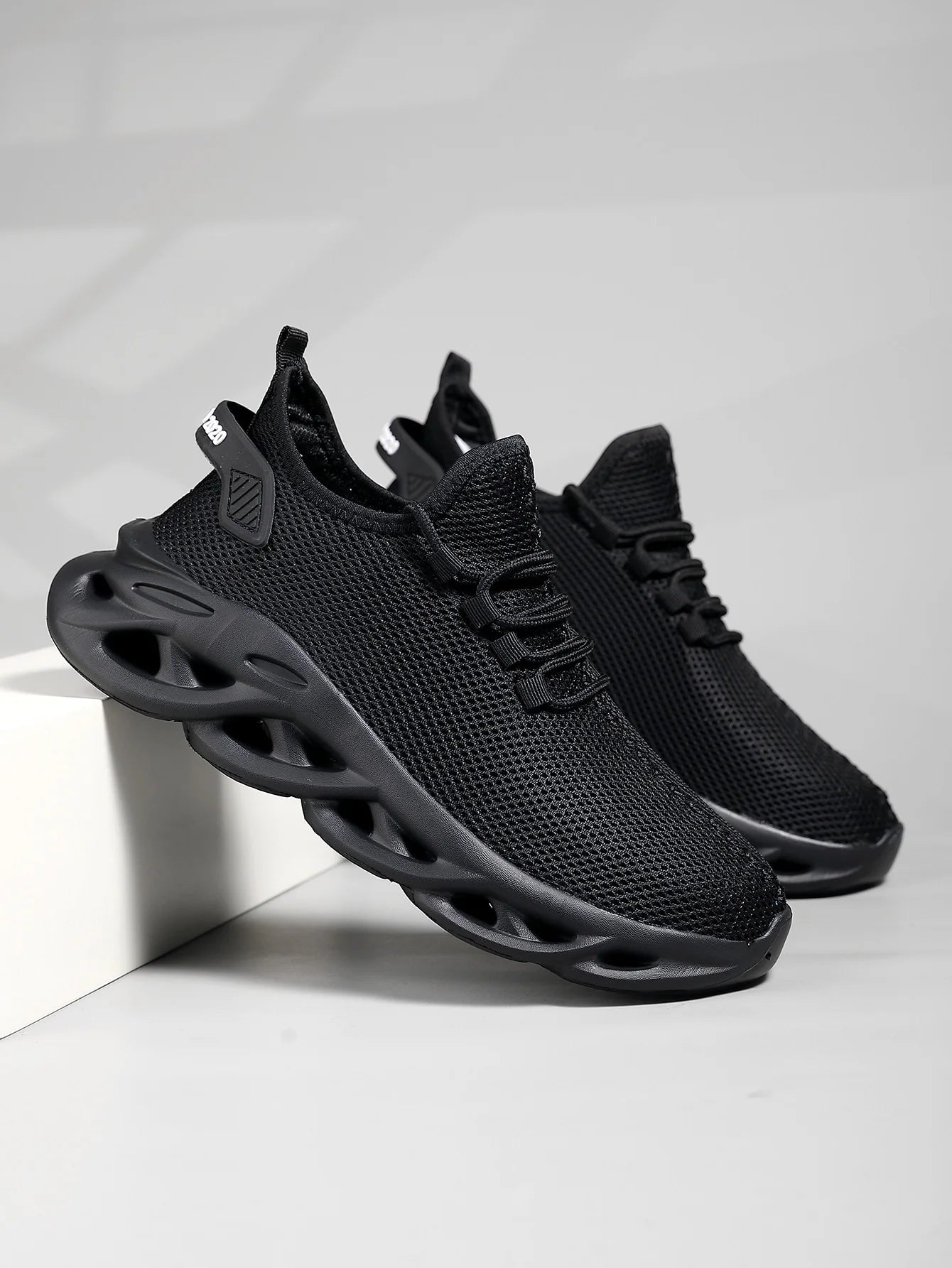 Men Sports Running Black Jogging Shoes Casual Sneakers Brown Outdoor Breathable Mesh Women Light Shock-absorption Black Tennis Good Vibrations