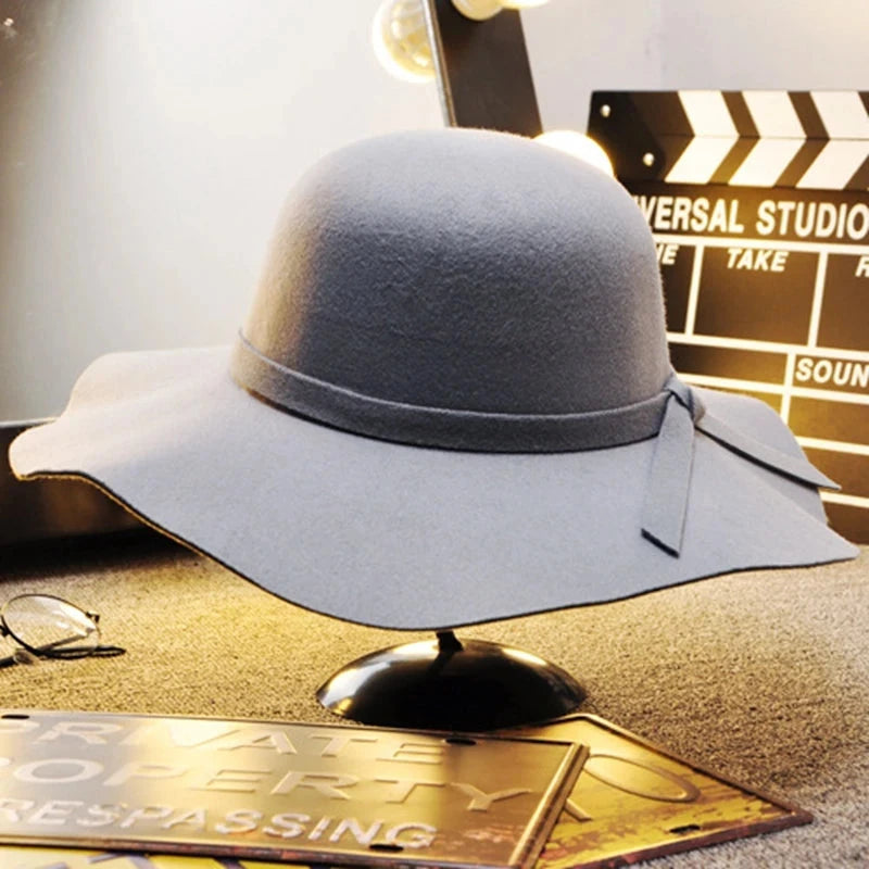 British Style Felt Hats for Women, Big BrimTop Hat, Flat Brim, White Cap for Lady, Autumn and Winter Good Vibrations