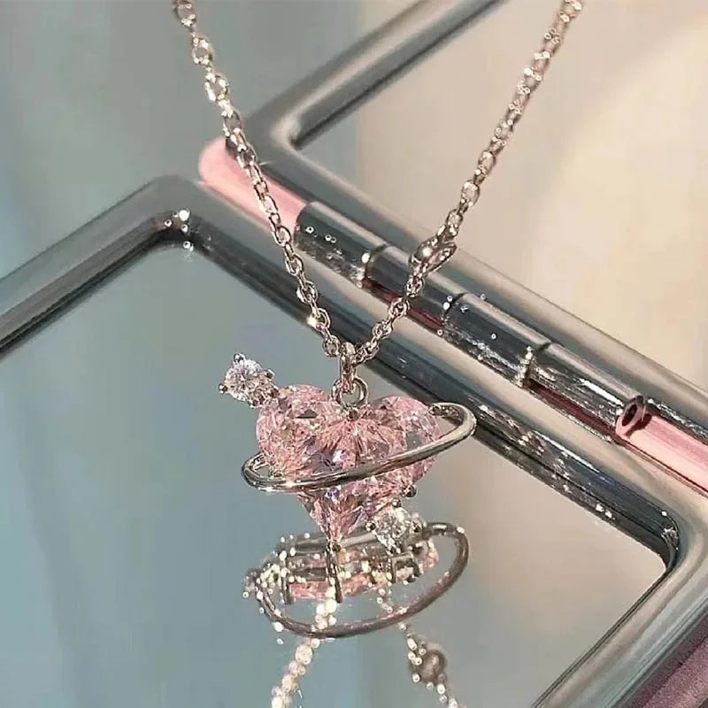 Y2K Pink Planet Heart Zircon Pendant Necklaces Women Fashion Aesthetic Clavicle Chain Necklace Valentines Day Gift Party Jewelry Good Vibrations