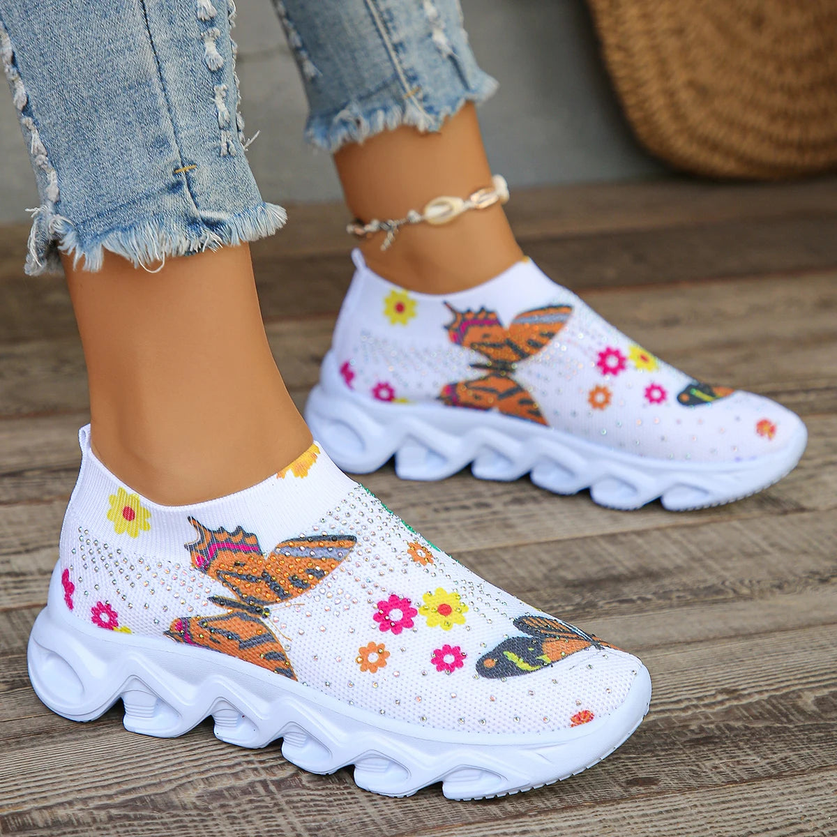 Fashion Crystal Butterfly Knitted Sneakers Shoes Woman Summer 2024 Breathable Mesh Slip On Platform Casual Flats Women Tennis Good Vibrations