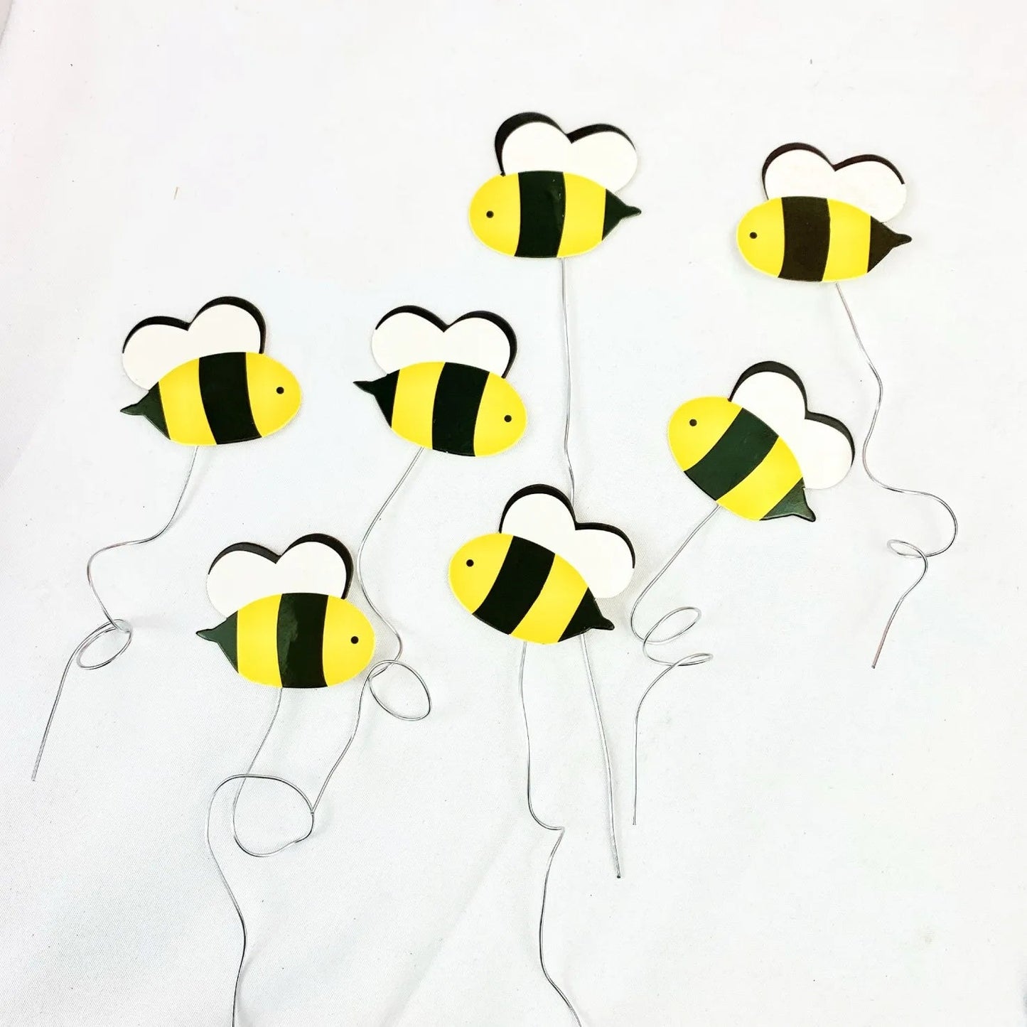 Daisy Bee Cake Toppers White Sunflower Bumble Bee Cake Decoration DIY Oh Babee Birthday Baby Shower Cupcake Topper Party Decor Good Vibrations