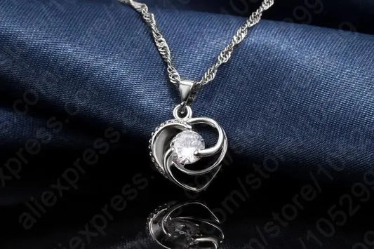 Charming Love Shape Crystal Necklace Elegant Women Wedding Ceremony Ear Jewelry 925 Sterling Silver Pendant Chain Good Vibrations