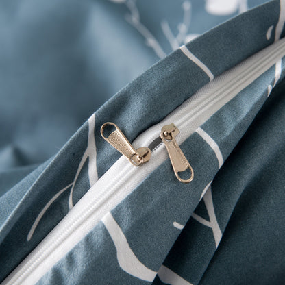 Plum Blossom Duvet Cover Twin Blue Comforter Set Soft Hotel 2/3PCS Microfiber Lightweight Soft White Floral Blue Set with Zipper Closure Good Vibrations