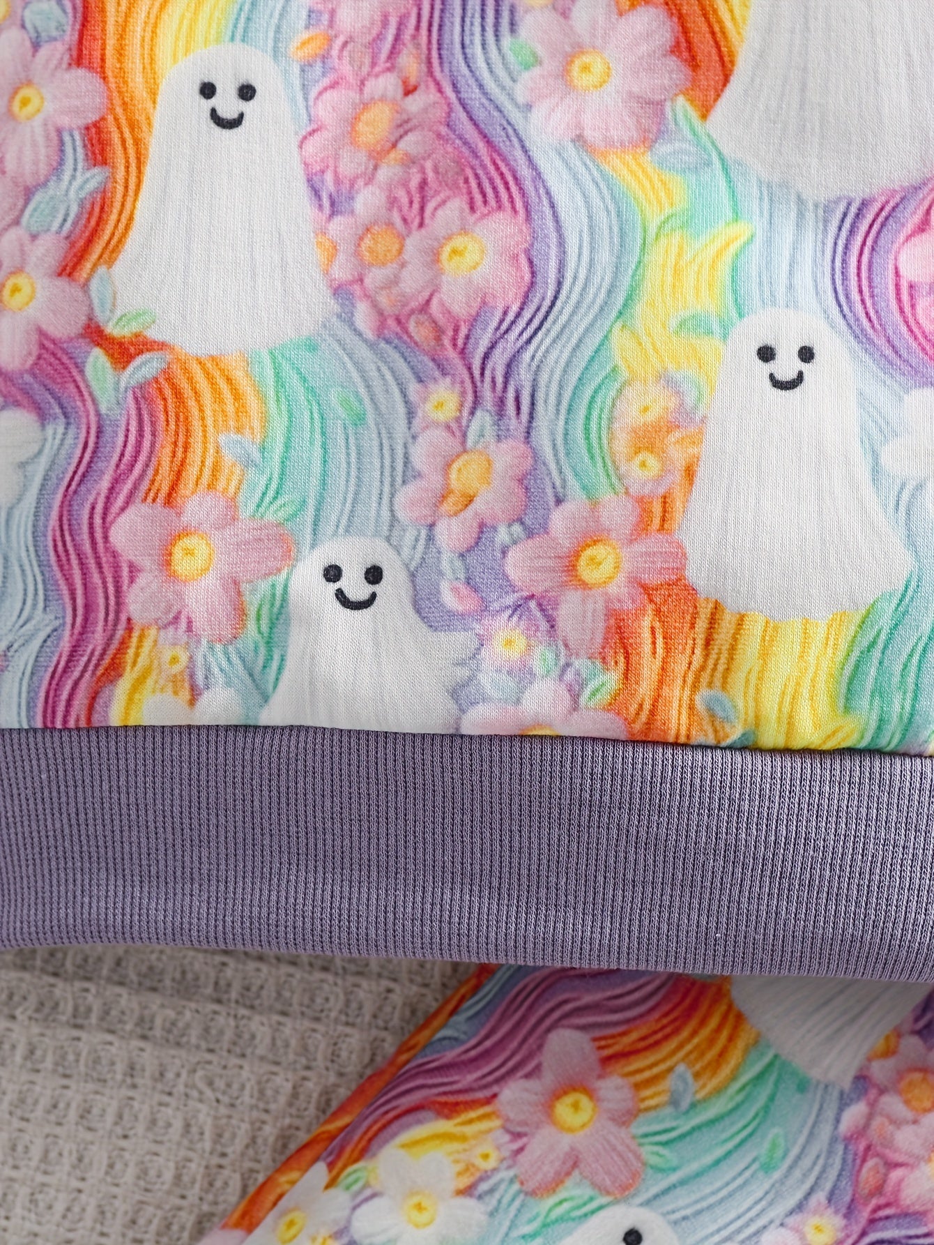 2pcs Baby's Halloween Style Ghost Pattern Rainbow Color Sweatshirt + Casual Pants, Toddler & Infant Girl's Clothing Set Good Vibrations