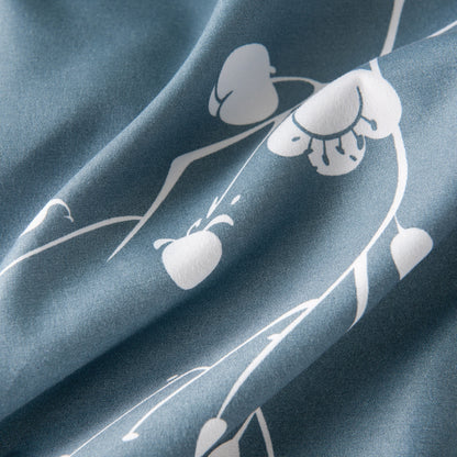 Plum Blossom Duvet Cover Twin Blue Comforter Set Soft Hotel 2/3PCS Microfiber Lightweight Soft White Floral Blue Set with Zipper Closure Good Vibrations