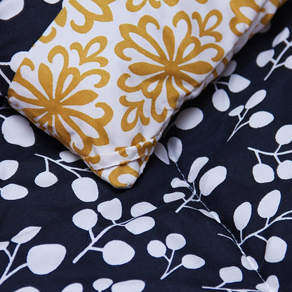 SLEEPBELLA Comforter Set, Soft Microfiber All Season Comforter, Colorful Boho Design with Red Bohemian Striped Pattern, Down Alternative Machine Washable Good Vibrations