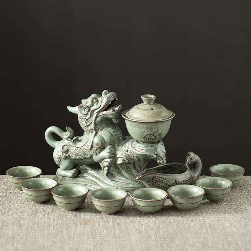 1 Set Lazy Tea Set, Magnetic Water Diversion Rotating Gaiwan, Tea Maker, Automatic Brave Troops Retro Teapot, Tea Cups, Cover Bowl, Rectangular Tea Tray, Chinese Kung Fu Tea Set, For Home Living Room Office, Gift Good Vibrations