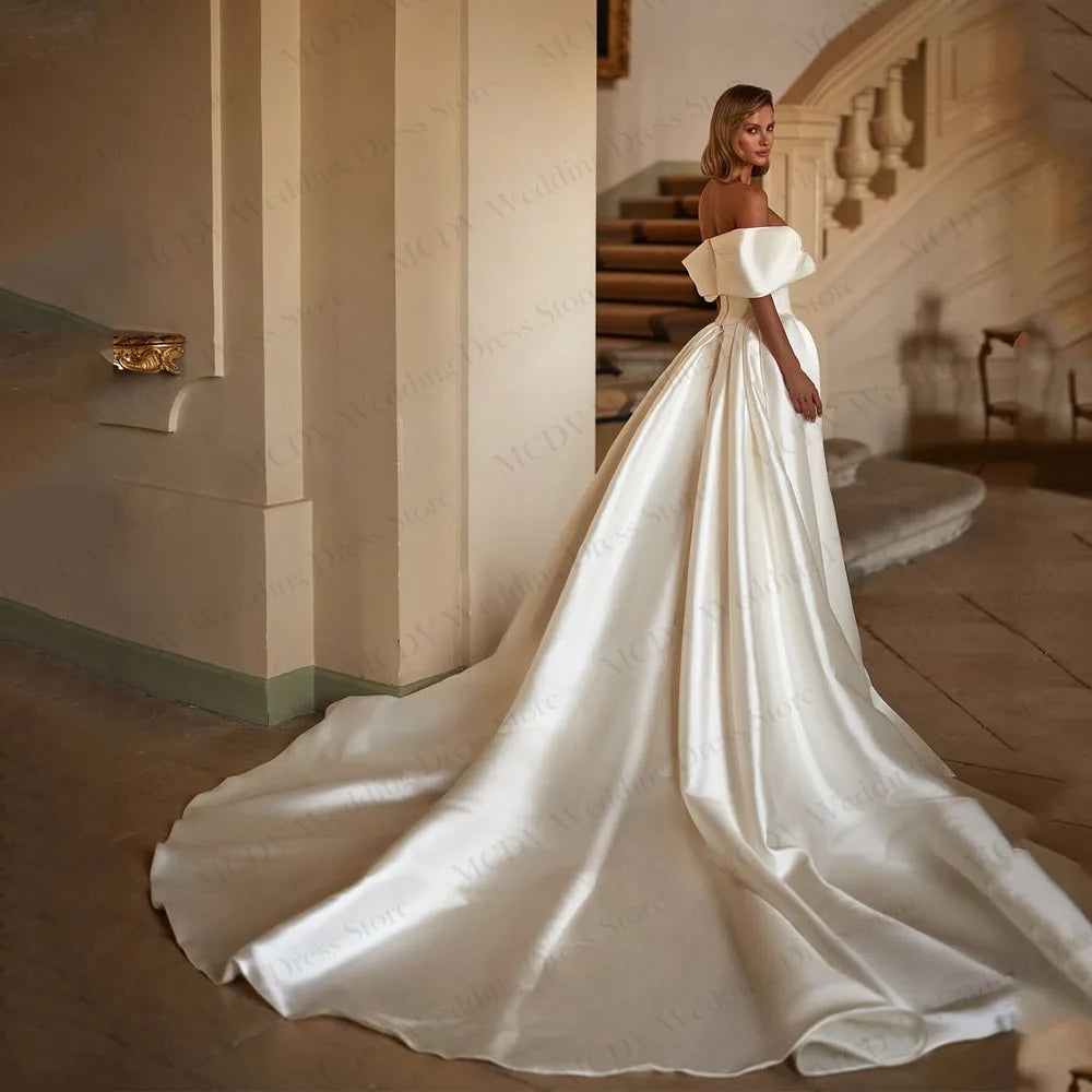 Satin Off Shoulder Wedding Dress Pleat Strapless Mermaid Bride Gown Detachable Train Vestido De noivas para casamento Customized Good Vibrations