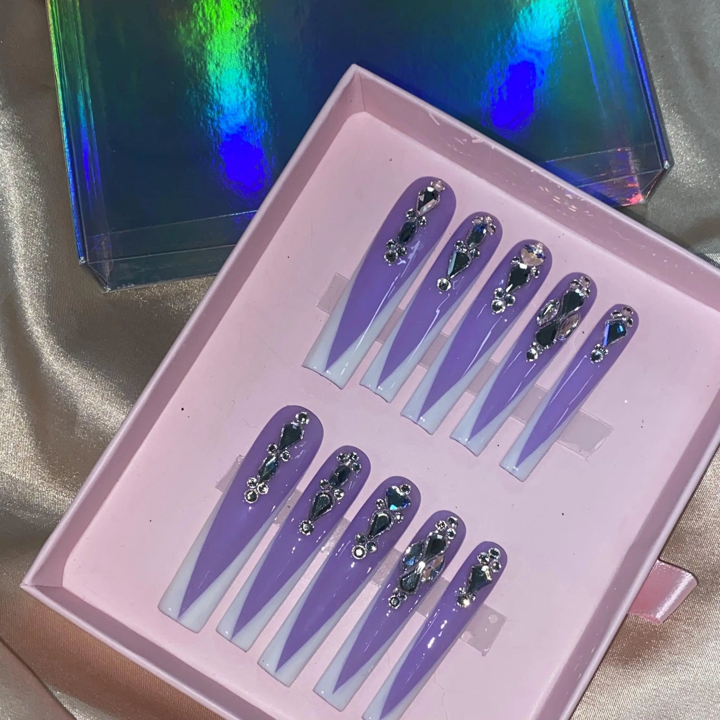 High Quality Multiply Designs 3D Handmade Customize Salon Press on Nails Acrylic Materials Set Good Vibrations