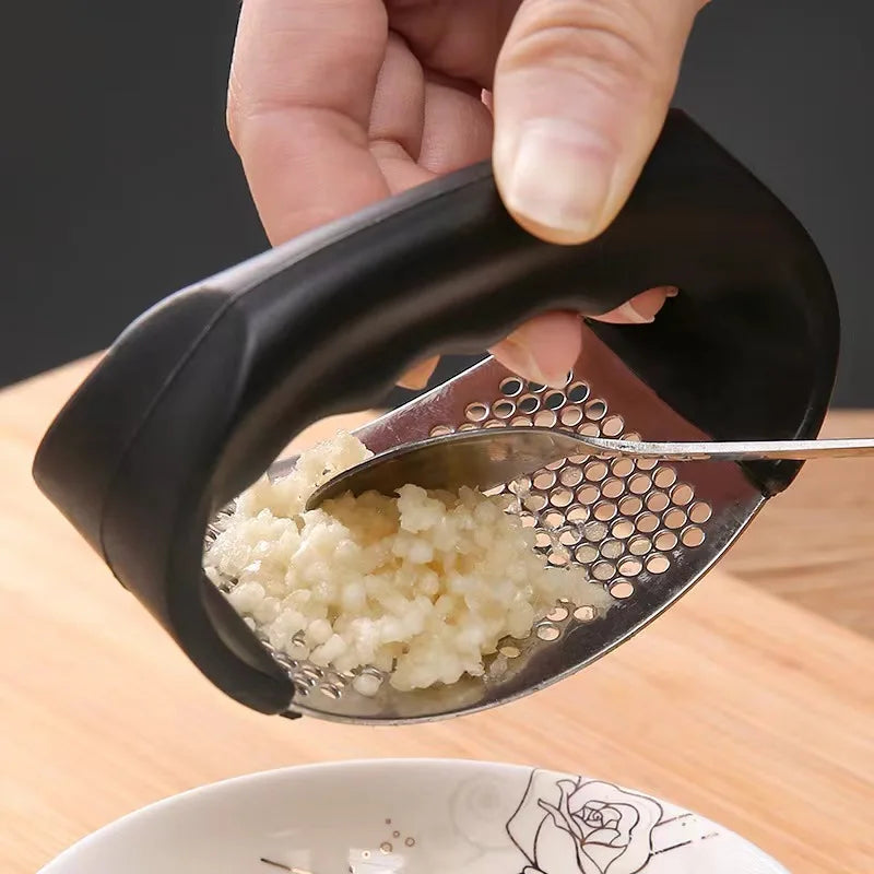 Upgraded Stainless Steel Garlic Press Squeezer Manual Garlic Ginger Rocker Crusher Garlic Cutting Mince Tools Kitchen Gadgets Good Vibrations