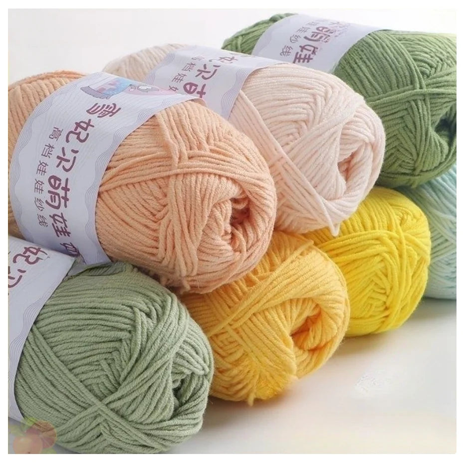Factory Wholesale Recycled Baby Cotton Yarn 4 Strands of Milk Yarn Bag for Doll Clothes Hand-Knitted High Tenacity for Weaving Good Vibrations