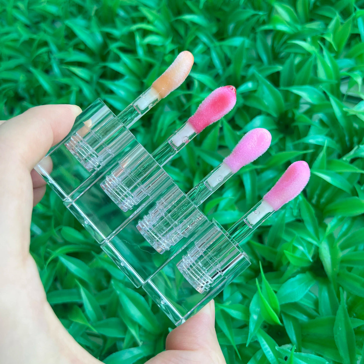 Lip Gloss Vendor Custom Big Applicator Tubes Packaging Lip Gloss Wholesale Bulk Good Vibrations