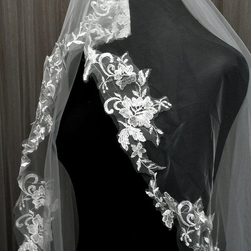 ROMANTIC Luxury Bridal Veils Cathedral Length Long White Ivory Lace Wedding Veils With Comb Good Vibrations