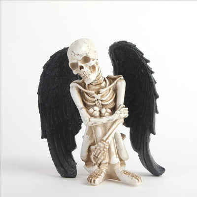 Resin 3D Skeleton Model Skull with Dark Wing Figurine for Halloween Decor