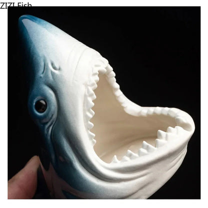 European Creative Shark Storage Ashtray Crafts Living Room Entrance Office Decoration Accessories Car Ashtray Gift for Boyfriend Good Vibrations Adult Super Store