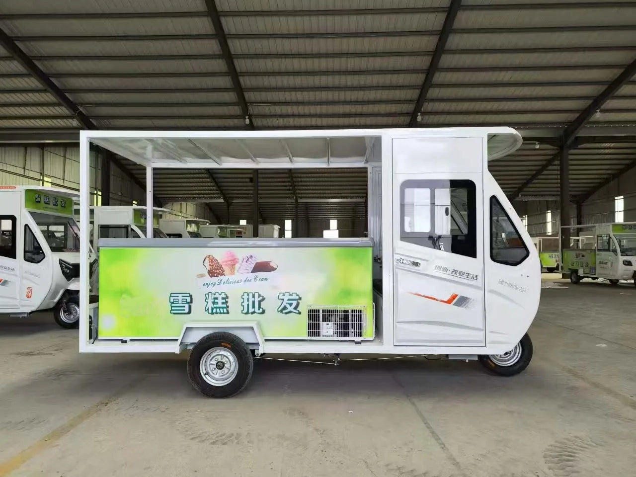 Wholesale 48V Classic Electric Cargo Tricycle Ice Cream Tricycle Food Tricycle with Private Label Good Vibrations