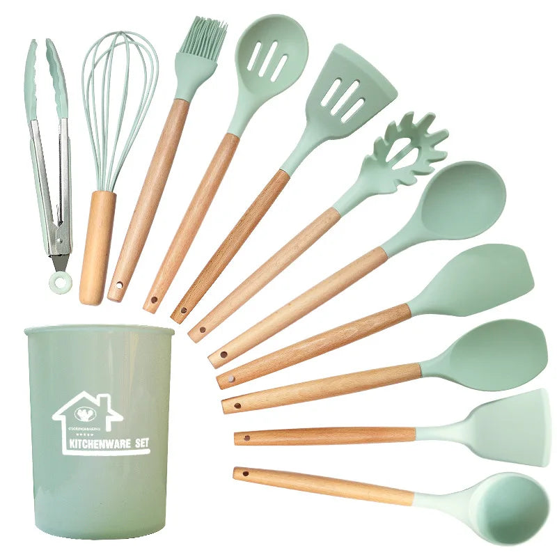 2022 Christmas Gift Food Grade Silicone Cutlery Set Wooden Handle Kitchen Gadgets Kid With Spatula Spoon Spaghetti Server Laddle Good Vibrations