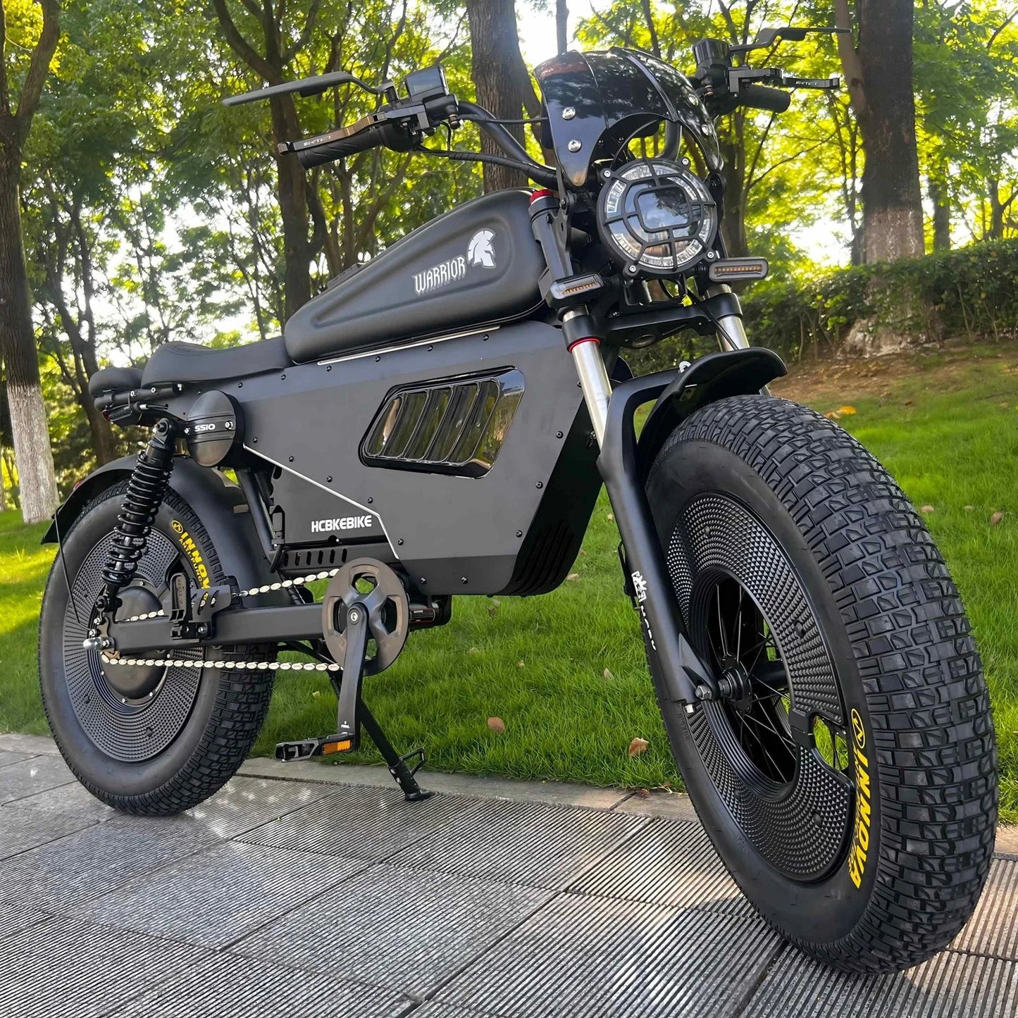 USA Warehouse HCBK-SS10 Original 60V50AH Black Warrior Electric Bike, New LED Armor, 130km Long Range Electric Bike Good Vibrations