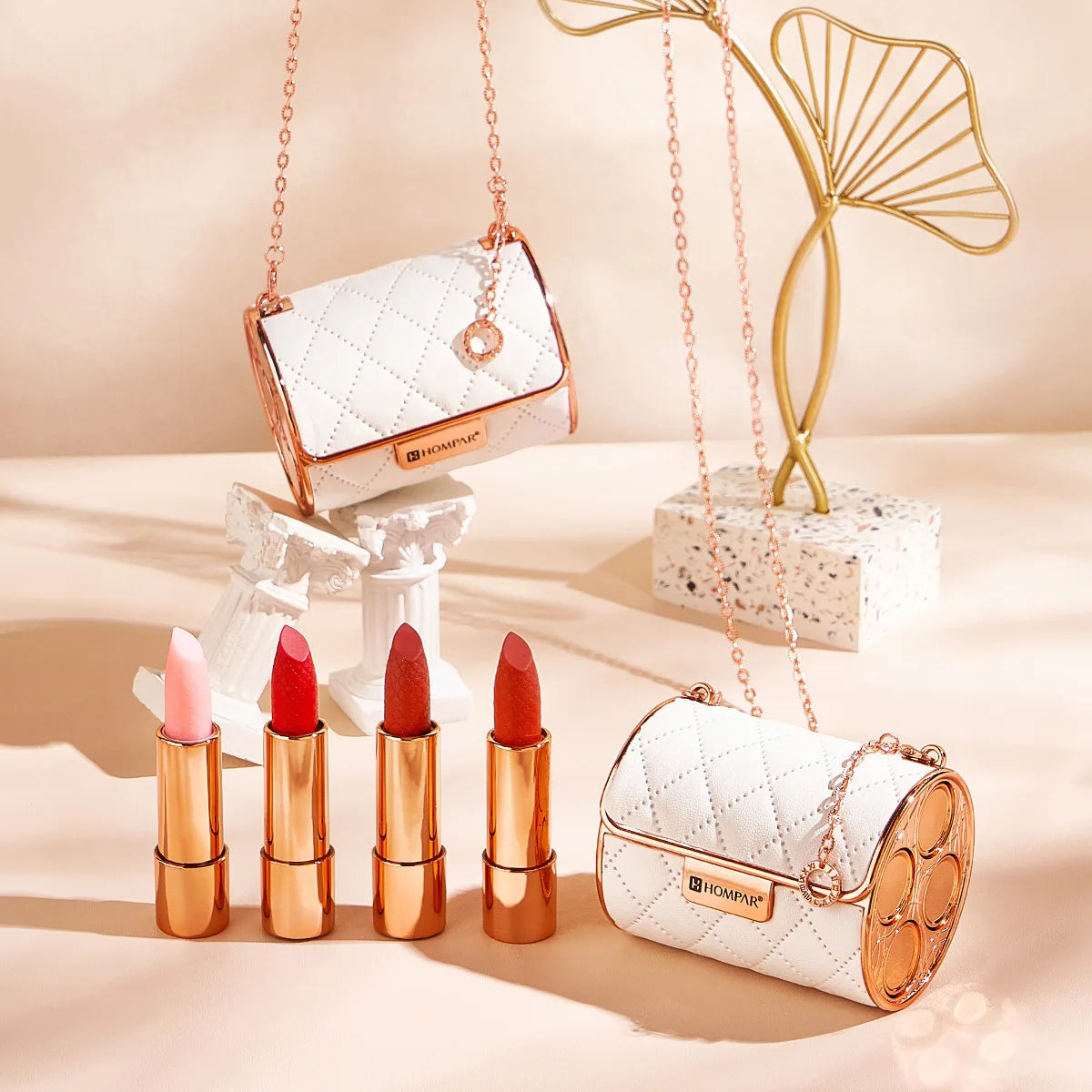 Luxury Pet Leather Bag Lipstick Set Non-Stick Cup Non-Fading Lip Balm Gift Box Lip Stick Full Set Wholesale Good Vibrations