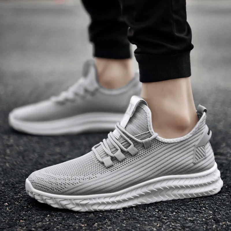 Running Shoes Men's Shoes Autumn 2020 New Korean Sports Shoes Men's Fashion Casual Shoes Soft Bottom Breathable sneakers women Good Vibrations