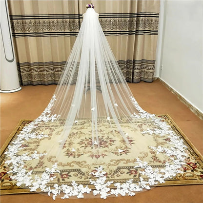 Luxury One-Layer Lace Bridal Veil Long Trim Appliqued Comb Solid Color Lace White Wedding Accessories Veil Good Vibrations