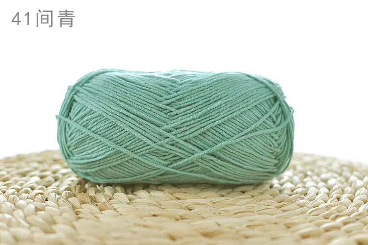 Factory Wholesale Recycled Baby Cotton Yarn 4 Strands of Milk Yarn Bag for Doll Clothes Hand-Knitted High Tenacity for Weaving Good Vibrations