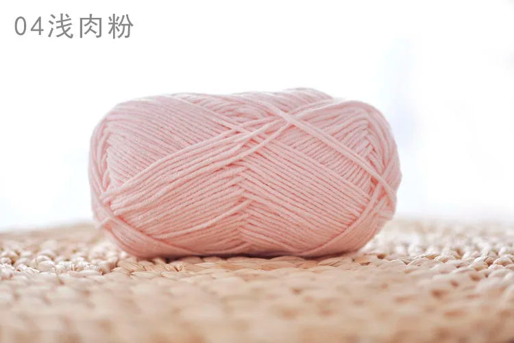 Factory Wholesale Recycled Baby Cotton Yarn 4 Strands of Milk Yarn Bag for Doll Clothes Hand-Knitted High Tenacity for Weaving Good Vibrations