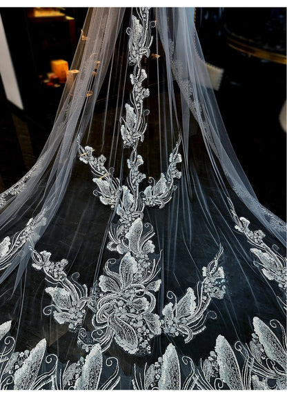 Feishiluo  Luxury One Layer Bead Bridal Veil  with Bead  Lace and Embroidery Wedding Veil in Elegant Style 3.5 Meters Long Good Vibrations