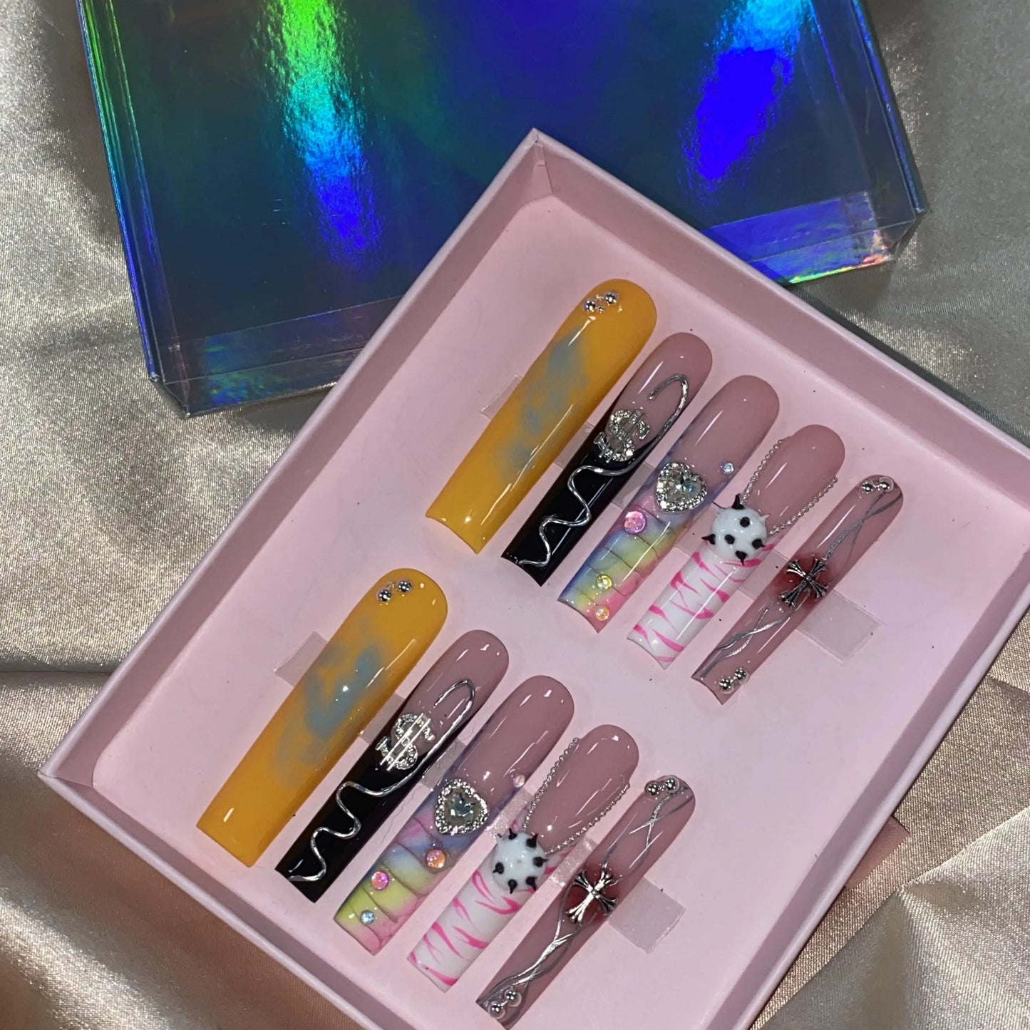 High Quality Multiply Designs 3D Handmade Customize Salon Press on Nails Acrylic Materials Set Good Vibrations