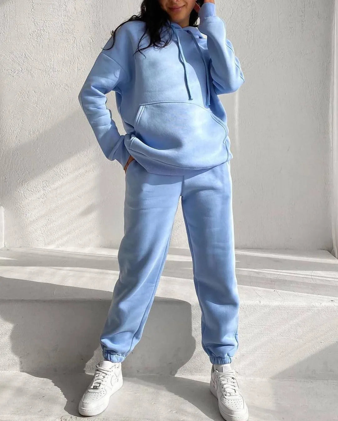 Liu Ming Custom Logo Wholesale Fashion Women Outfits Long Sleeve Hooded Loose Tracksuit Sweatshirt and Pants Set Good Vibrations