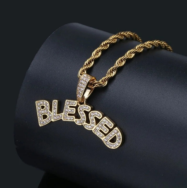 Hip Hop Ice Out Square Crystal S-A-V-A-G-E Letter Pendant Necklace for Men and Women Street One Last Party Trendy Jewelry Gift Good Vibrations