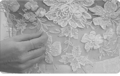 LOUIS NOVIAS  Wedding Dress For Women Elegant Backless Beaded Flowers Embroidery Sleeveless Wedding Gown Vestidos De Novia Good Vibrations