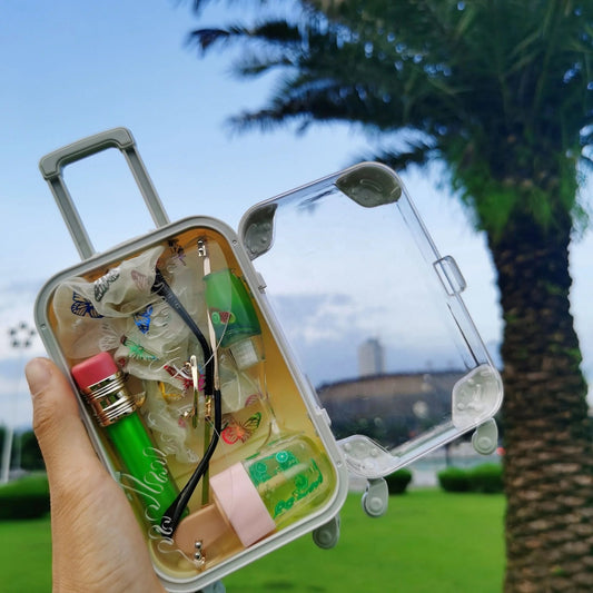 2022 Base Private Label Vendor Custom Glitter Kids Vegan Set Wholesale Fruit Oil Lip Gloss Mini Suitcase for Lipgloss Good Vibrations