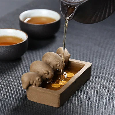 ZiSha Tea Pet Purple Clay Tea Pet Little Pigs Drink Water Chinese Crude Pottery Kung Fu Tea Set Home Decoration Tea Accessories Good Vibrations