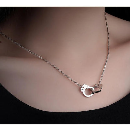 Wholesale Creative Jewelry Stainless Steel Crystal Handcuffs Mini Gift Pendant Necklace for Women Good Vibrations