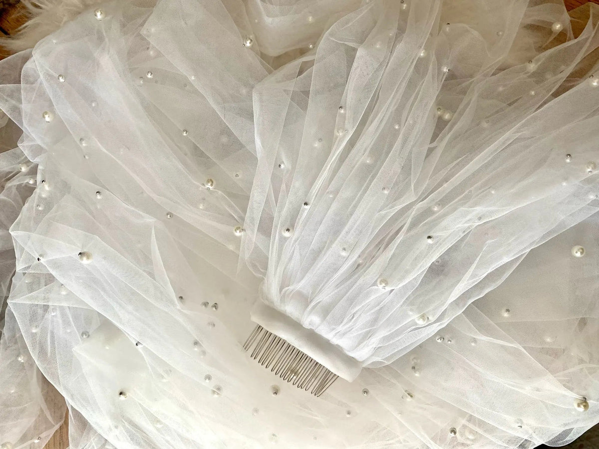 Pearls White Ivory Long Bridal Veil With Comb One Layer Cathedral Wedding Veil With Pearls Velos De Noiva Crystal Beads 75-300cm Good Vibrations