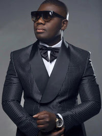 2025 Groom Tuxedos Groomsmen Single Breasted Business Men Suit Men Wedding Suits 1 Pieces(Jacket）traje de novio para boda Good Vibrations