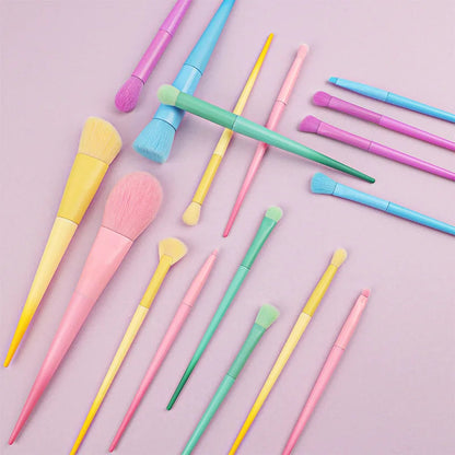 Wholesale 17-Piece Makeup Brush Set in 17 Candy Colors for Face Lips Concealer Eye Shadow Powder Repair Good Vibrations