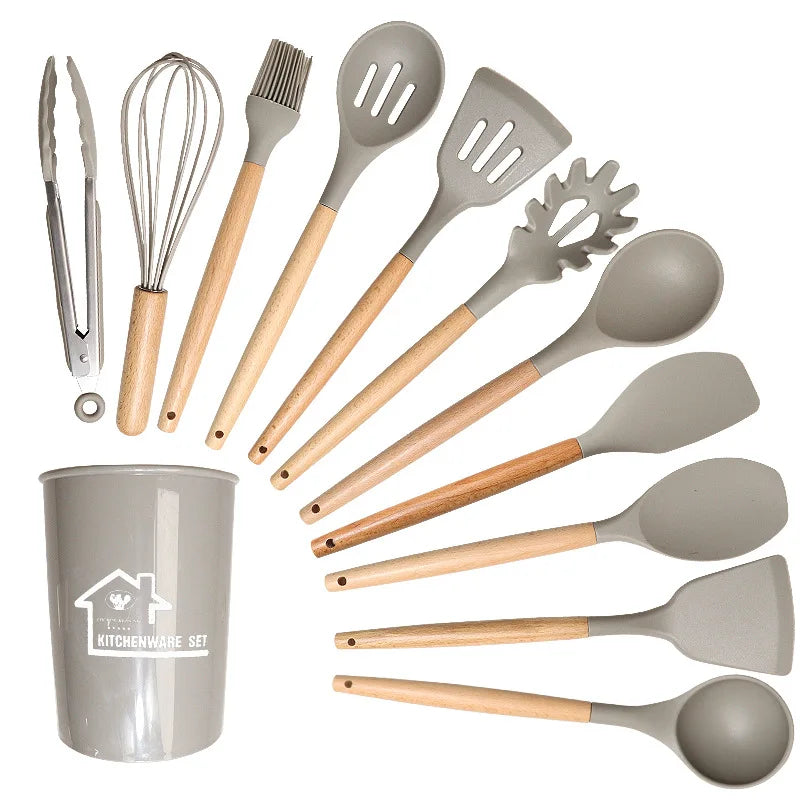 2022 Christmas Gift Food Grade Silicone Cutlery Set Wooden Handle Kitchen Gadgets Kid With Spatula Spoon Spaghetti Server Laddle Good Vibrations