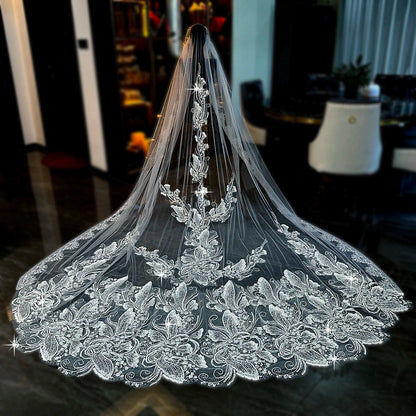 Feishiluo  Luxury One Layer Bead Bridal Veil  with Bead  Lace and Embroidery Wedding Veil in Elegant Style 3.5 Meters Long Good Vibrations