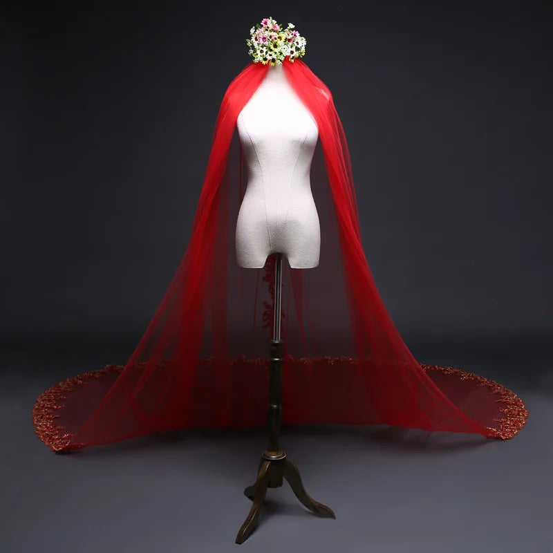 New Arrival Red Bridal Veils Long 3M Cathedral Wedding Veils One -Layer Gold Sequins Lace Applique Bridal Veil With Comb Good Vibrations