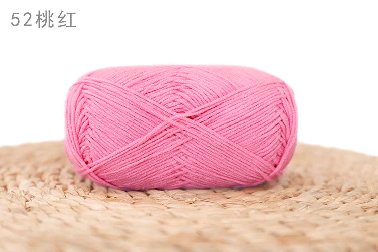 Factory Wholesale Recycled Baby Cotton Yarn 4 Strands of Milk Yarn Bag for Doll Clothes Hand-Knitted High Tenacity for Weaving Good Vibrations