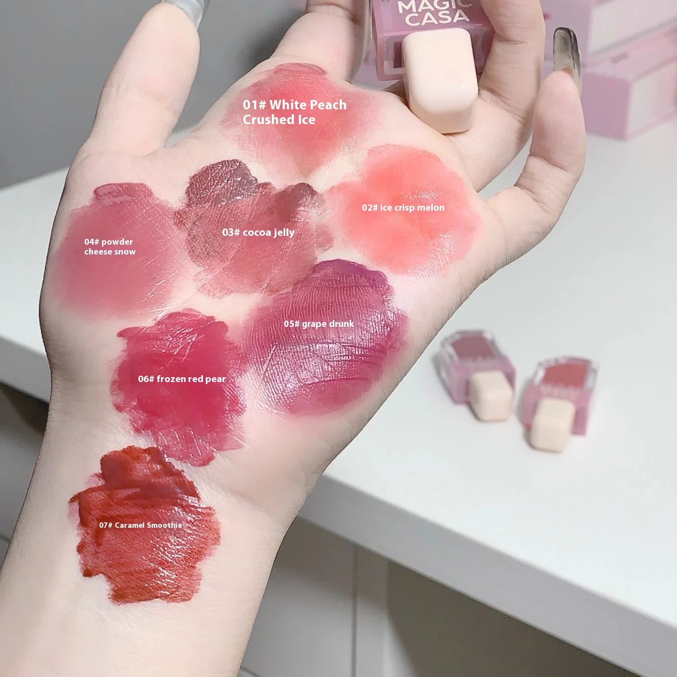 MAGIC CASA Beauty Makeup Ice Cream Glossy Lip Gloss Liquid Moisturizing Lip Oil Mirror Style Hot Item Good Vibrations