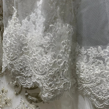 Latest Fashion Ivory/White 2-Layer Short Bridal Veil with Tulle Lace Trim Wedding Accessories Bridal Headdress Good Vibrations