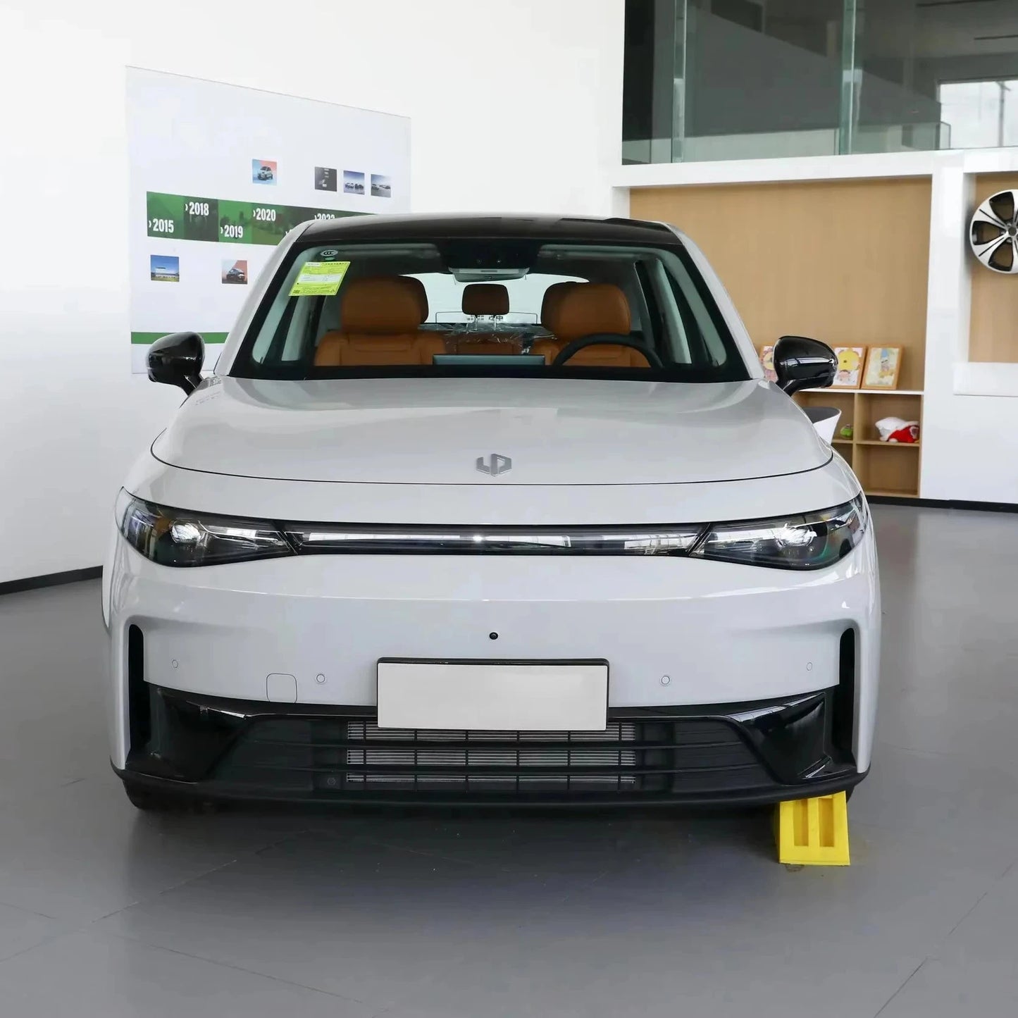 Factory Cheap Hot Sale New Car New Car Leapmotor C10 New Energy Vehicle 5-door 5-seat SUV High Endurance Adult Pure Electric Car Good Vibrations